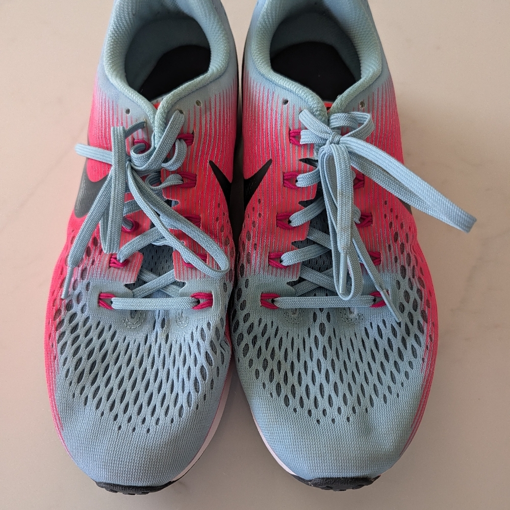 Men's Gradient Running Shoes - Blue and Pink